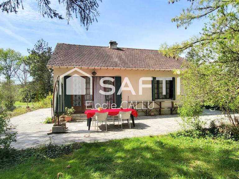 Maison avec grand terrain et dépendances — photo 1