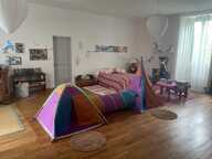 Belle maison de village, offrant 7 pièces dont deux chambres pouvant être partagées pour accueillir des personnes supplémentaires . — photo 4