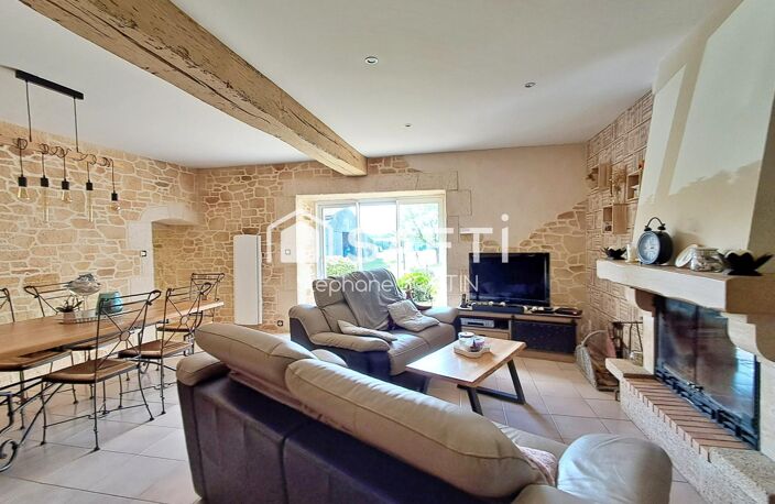 Ensemble immobilier  2 maisons  Dépendances  À 4 min de Vouvant — photo 5
