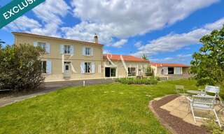 Maison 7 Pièces 210 m² à vendre à Doix-lès-Fontaines (85200)