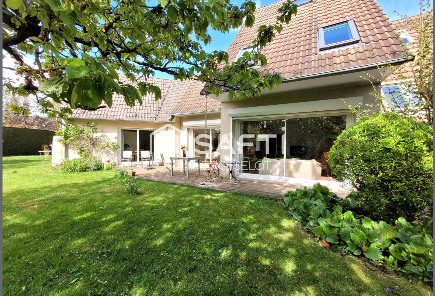 Maison d'architecte - vie de plain-pied  6 chambres — photo 1