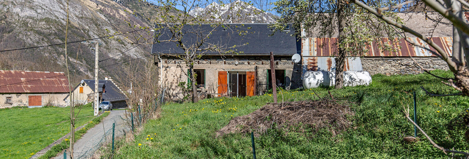 Maison 4 Pièces 65 m² à vendre à Luz-Saint-Sauveur (65120)