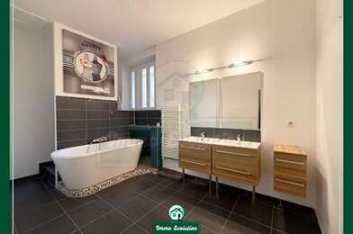 Appartement 5 pièces 227000 €