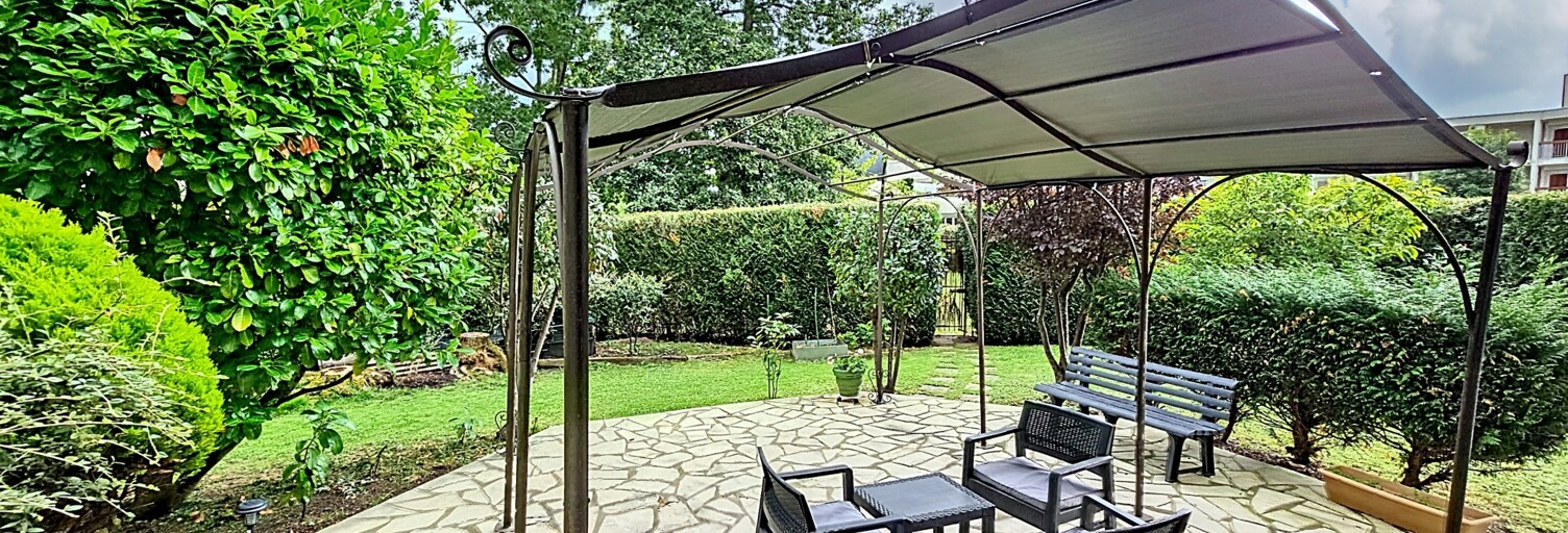 Appartement 5 Pièces 116 m² à vendre à Coubron (93470)