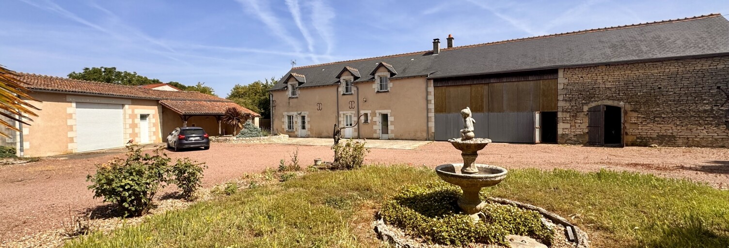Maison 5 Pièces 162 m² à vendre à Pouant (86200)