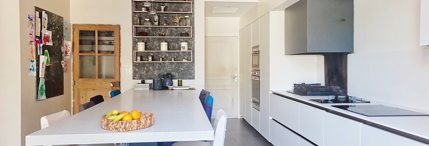 Maison 8 Pièces 226 m² à vendre à Valros (34290)