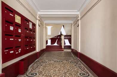 Bureau 5 pièces 2395 €