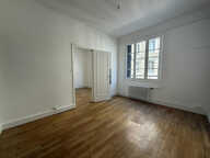 BUREAUX à LOUER — photo 2