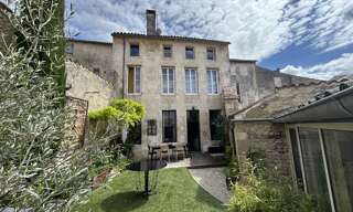 Maison 8 Pièces 215 m² à vendre à Saint-Jean-d'Angély (17400)