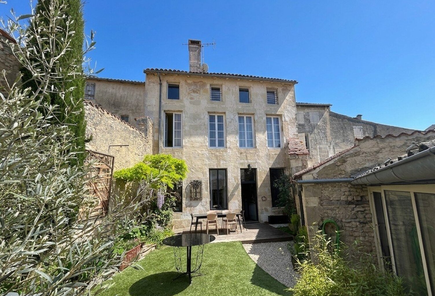 Maison — photo 1
