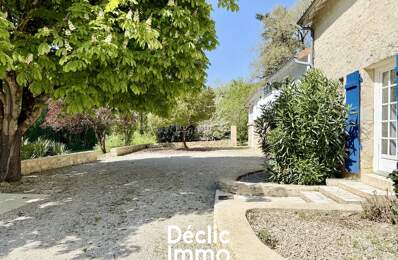 Longère familiale avec grand jardin et dépendances à Nieuil-l'Espoir — photo du bien
