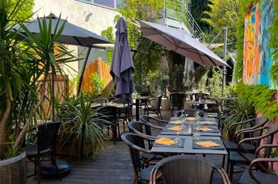 Commerce  470000 €