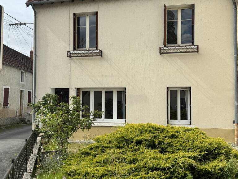 Vente Maison/villa 8 pièces — photo 1