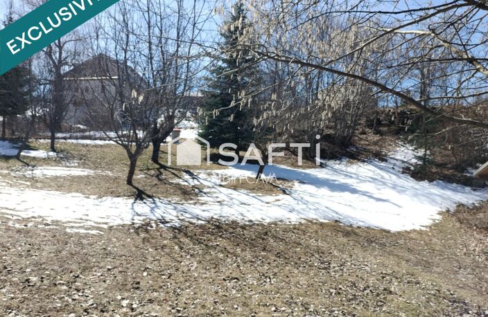 Maison de 270m² sur 2 niveaux avec terrasse, garages sur 4900m² de terrain — photo 4