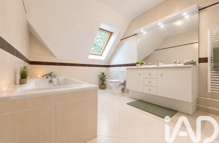 Vente Maison traditionnelle 7 pièces — photo 2