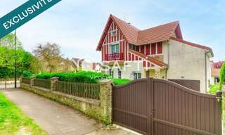 Maison 6 Pièces 131 m² à vendre à Le Mesnil-Saint-Denis (78320)