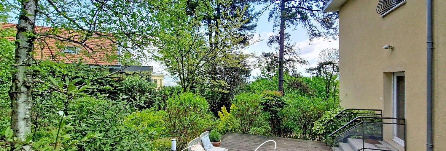 Maison 7 Pièces 223 m² à vendre à Sainte-Foy-lès-Lyon (69110)