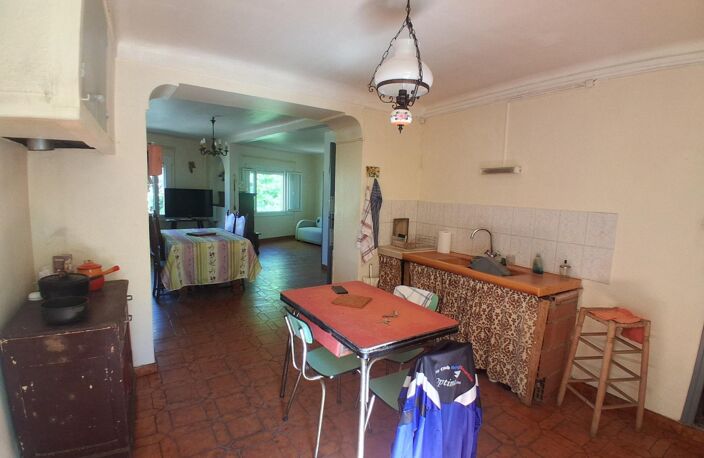 Maison de village - 89 m² -- Jardin 284 m² — photo 4