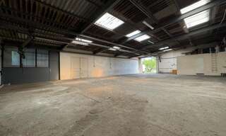 Commerce 3 Pièces 275 m² à louer à Bouliac (33270)