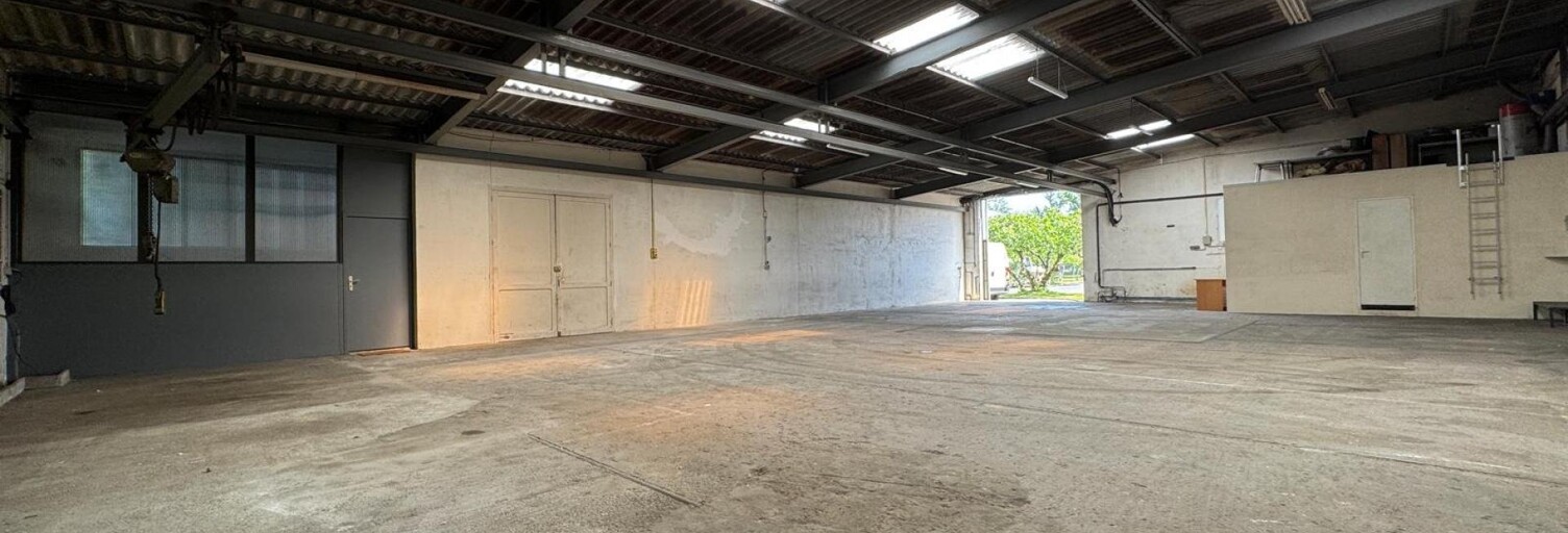 Commerce 3 Pièces 275 m² à louer à Bouliac (33270)