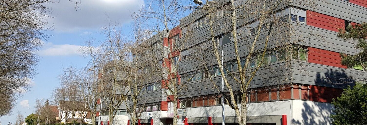 Bureau  86 m² à vendre à Saint-Julien-en-Genevois (74160)