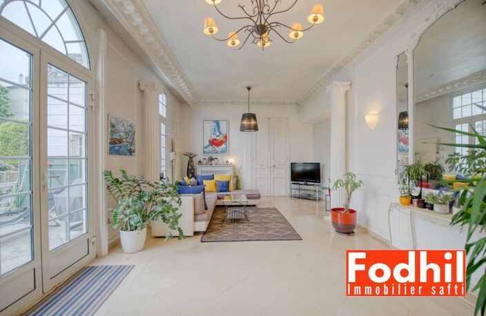 Magnifique maison style château  Centre-ville, 5/6 pièces, jardin et terrasse — photo 2
