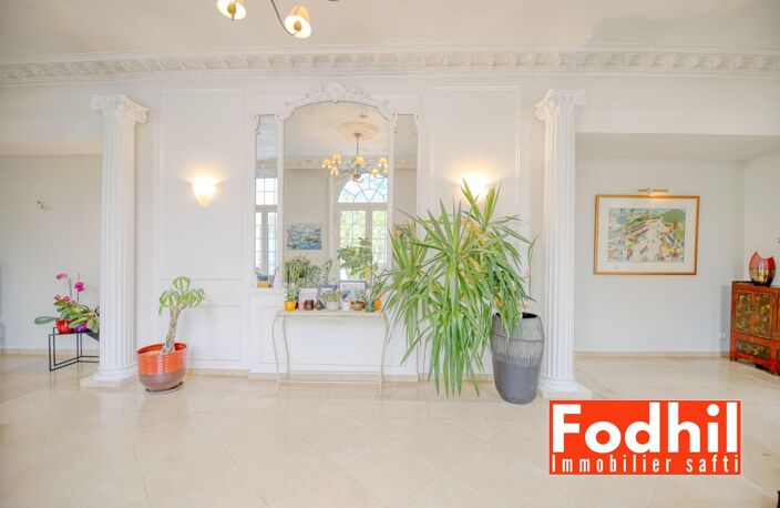 Magnifique maison style château  Centre-ville, 5/6 pièces, jardin et terrasse — photo 5