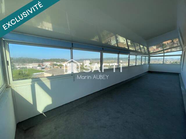 APPARTEMENT TERRASSE DE TYPE 5-6 — photo du bien