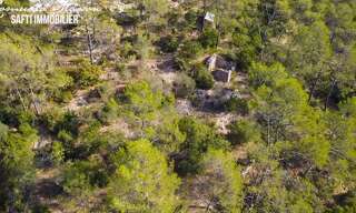 Terrain  2500 m² à vendre à Belgentier (83210)