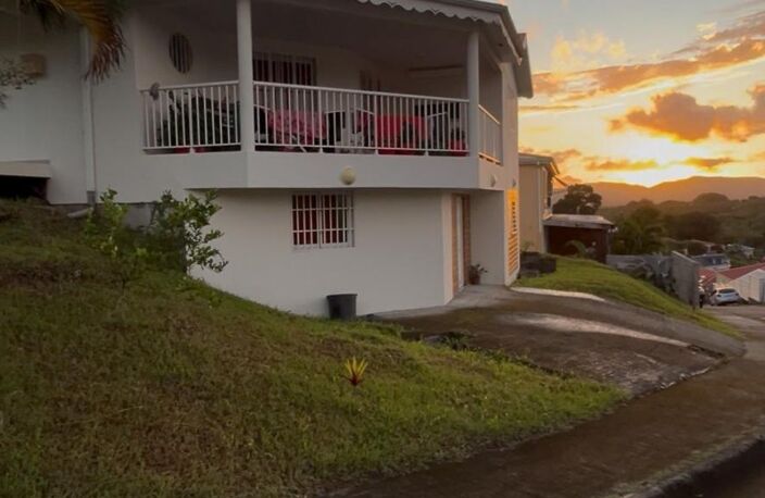 Une villa, deux opportunités : vivez confortablement et générez des revenus ! — photo 3