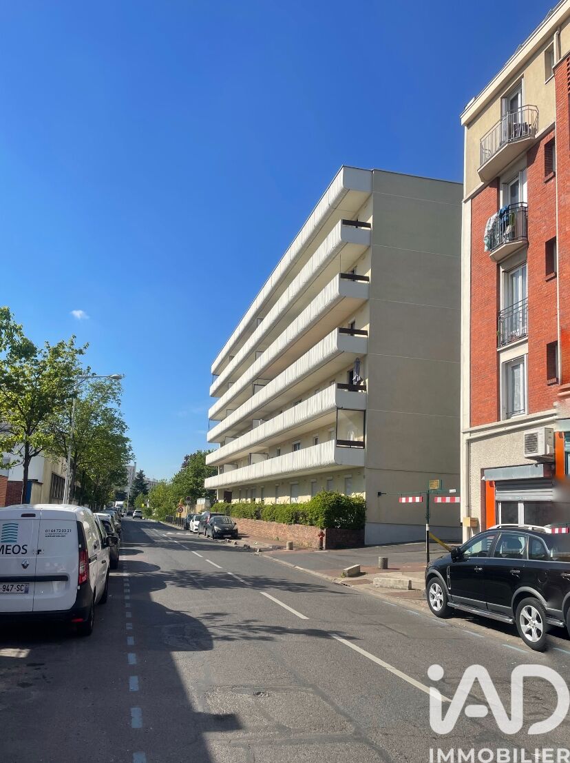 Appartement à vendre, 3 pièces, 60 m², La Courneuve
