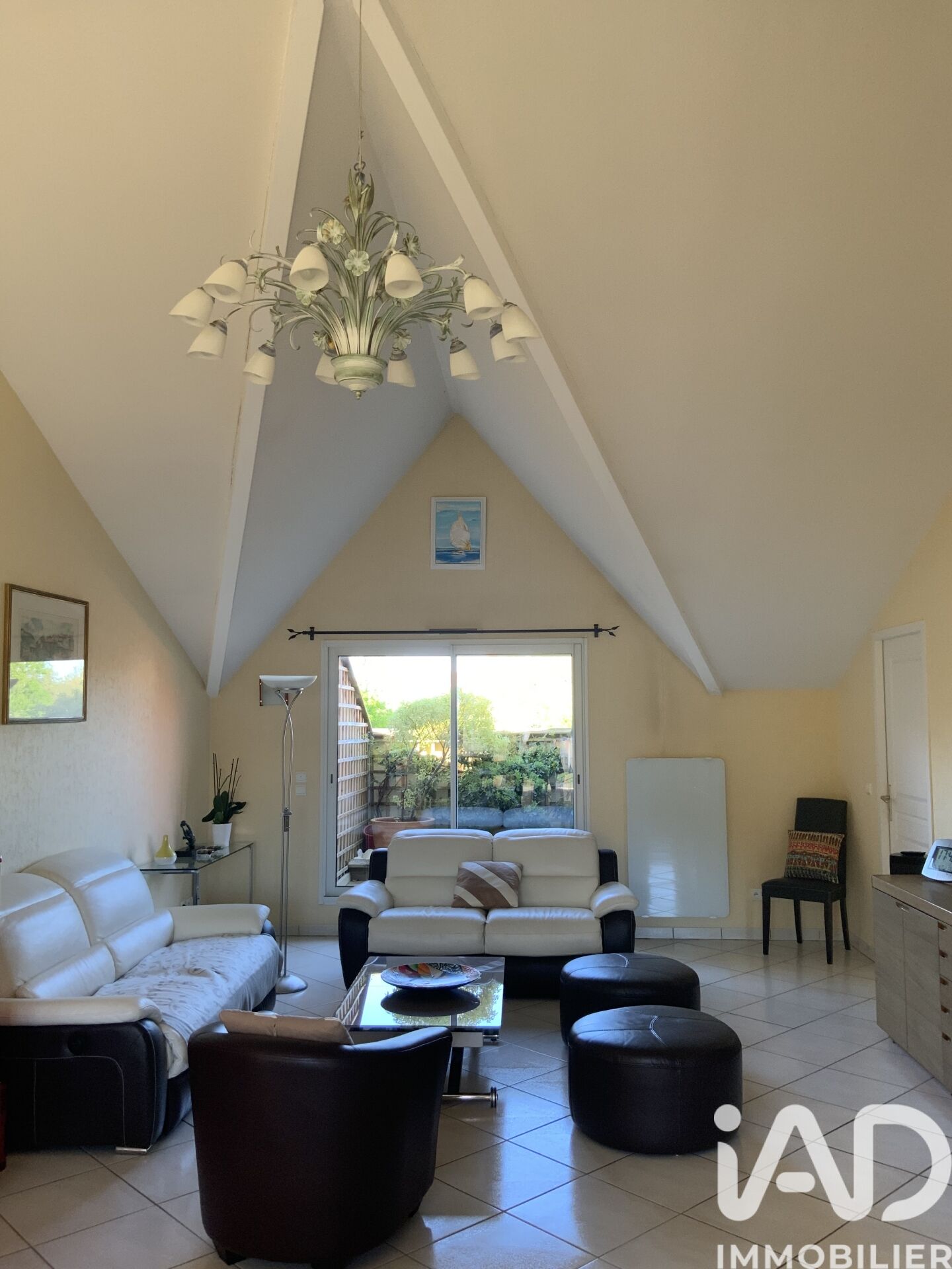Vente Appartement 4 pièces - Photo 2