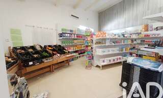 Commerce  90 m² à vendre à Comps (30300)