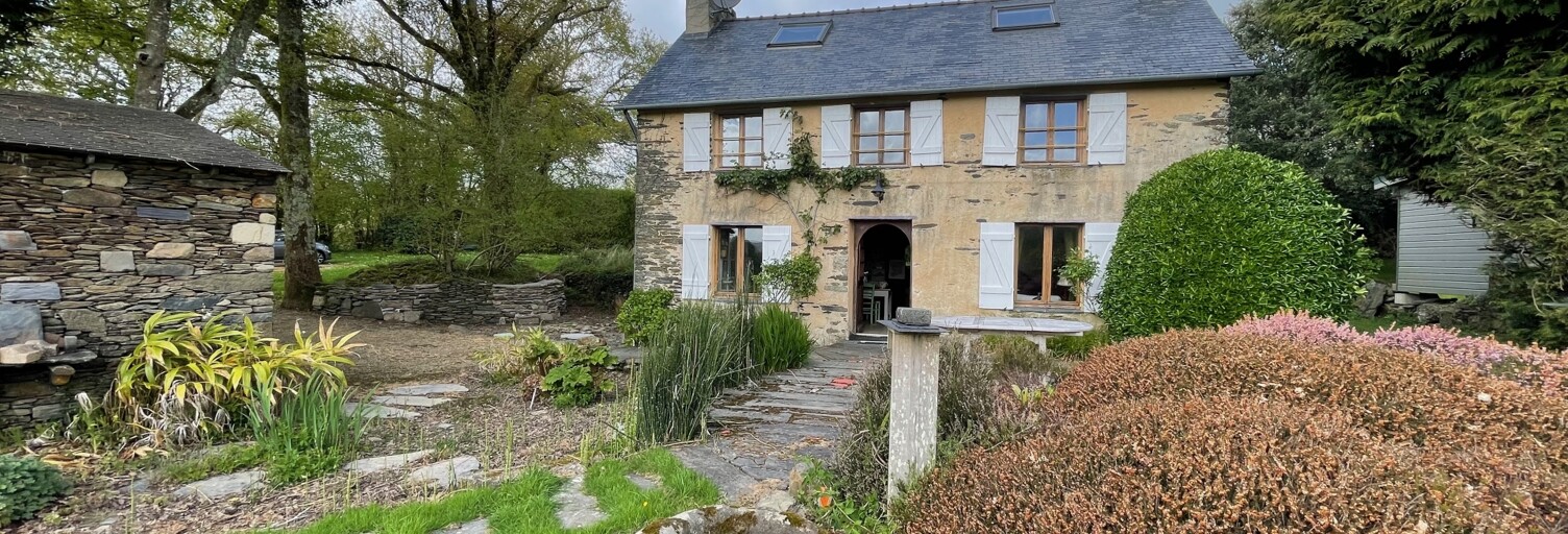 Maison 5 Pièces 71 m² à vendre à Brasparts (29190)