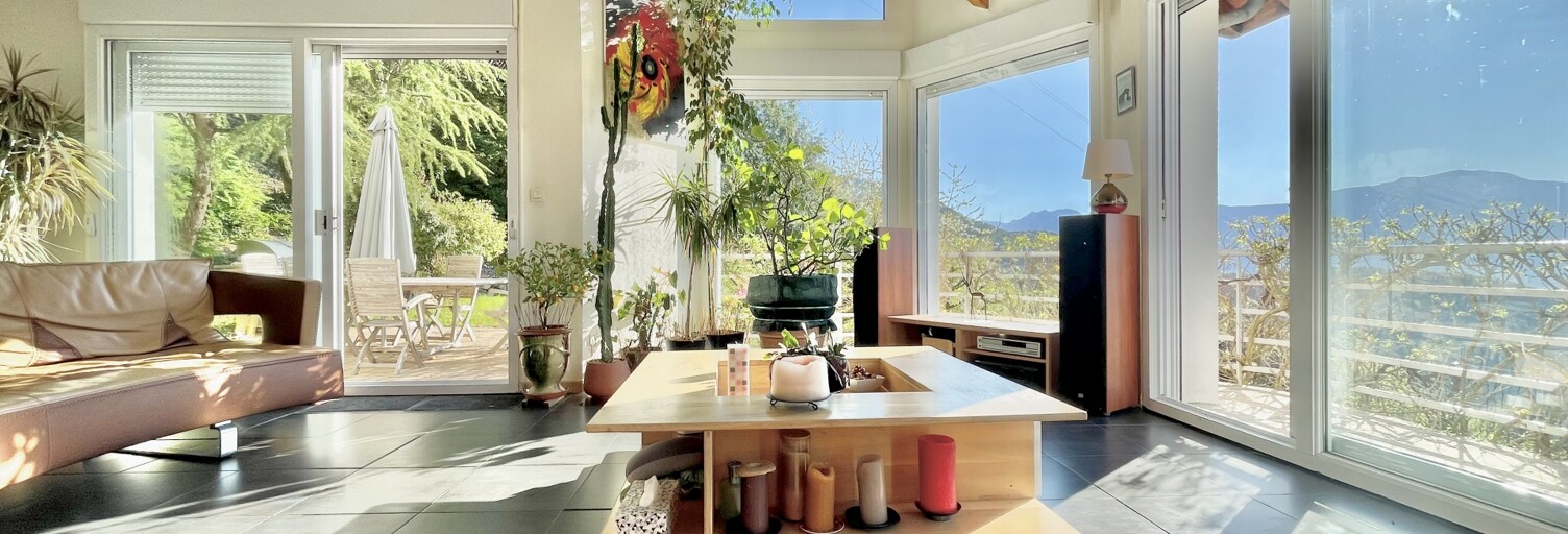 Maison 8 Pièces 254 m² à vendre à Venon (38610)