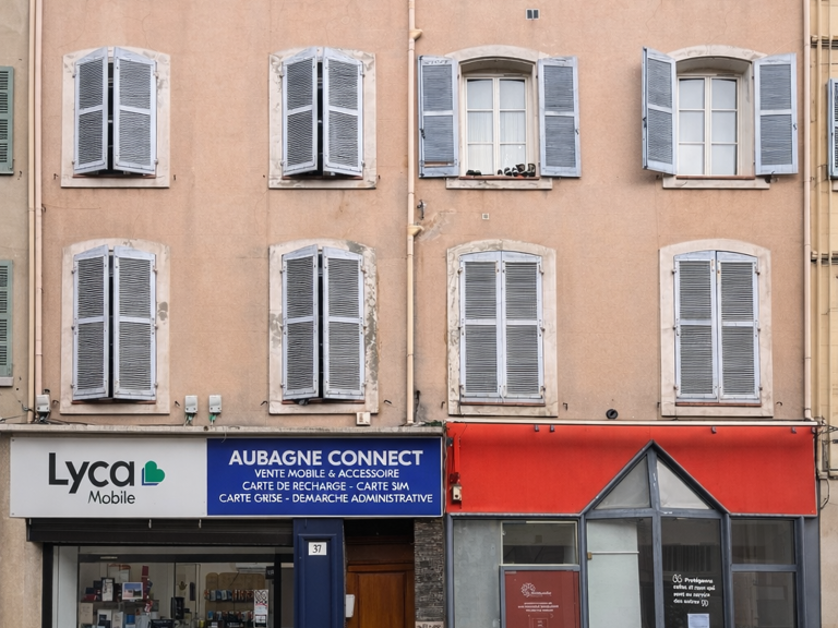 Vente Immeuble 306 m&sup2; — photo 1