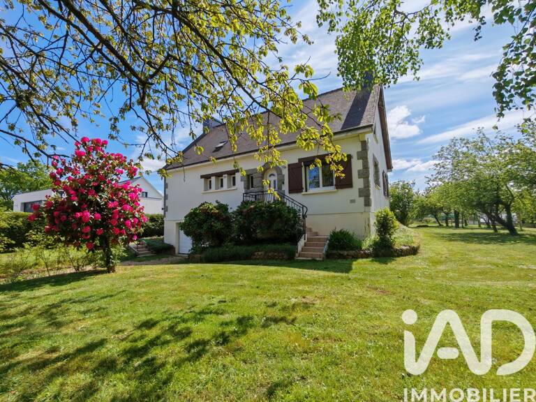 Vente Maison/villa 8 pièces — photo 1