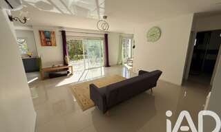 Maison 3 Pièces 81 m² à vendre à Rochefort (17300)