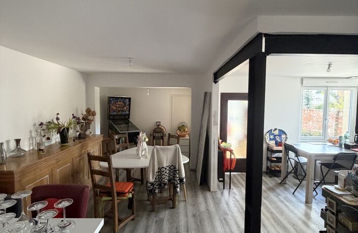 Vente Maison/villa 10 pièces — photo 3