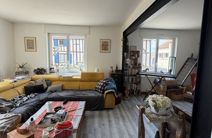 Vente Maison/villa 10 pièces — photo 4
