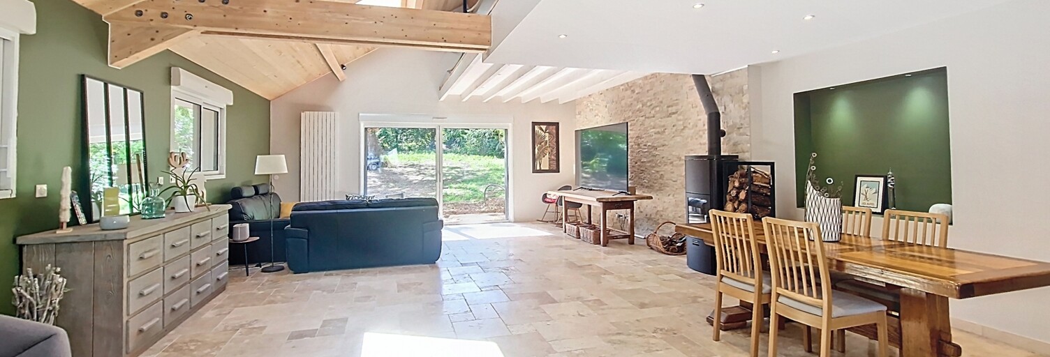 Maison 8 Pièces 232 m² à vendre à Saint-Fargeau-Ponthierry (77310)