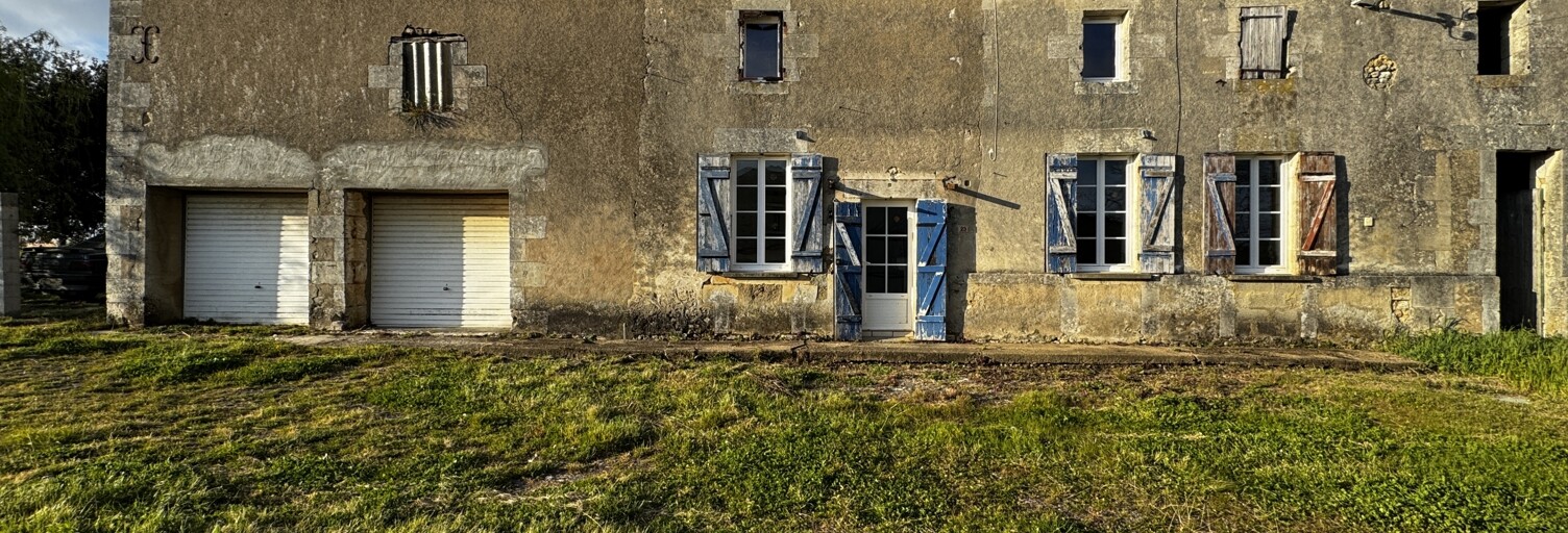 Maison 5 Pièces 87 m² à vendre à Saint-Bonnet-sur-Gironde (17150)