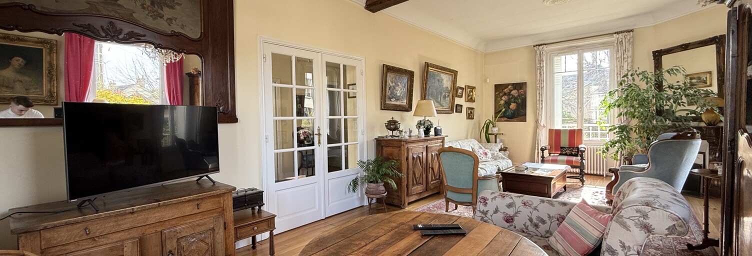 Maison 10 Pièces 265 m² à vendre à Nemours (77140)