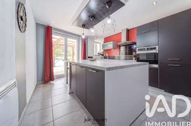 Maison 5 pièces 249000 €