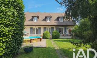 Maison 5 Pièces 209 m² à vendre à Saint-Romain-le-Puy (42610)