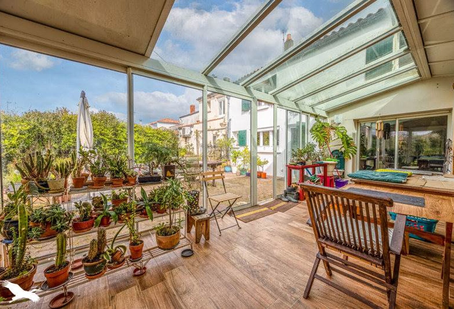 Vente maison 11 pièces 250 m² Saint-Georges-du-Bois (17700) — photo 1