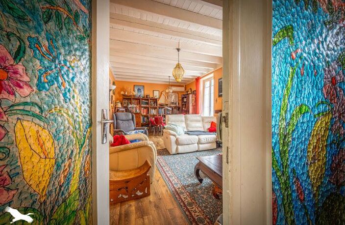 Vente maison 11 pièces 250 m² Saint-Georges-du-Bois (17700) — photo 4