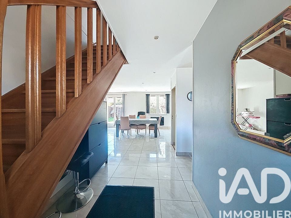Vente Maison/villa 5 pièces - Photo 2