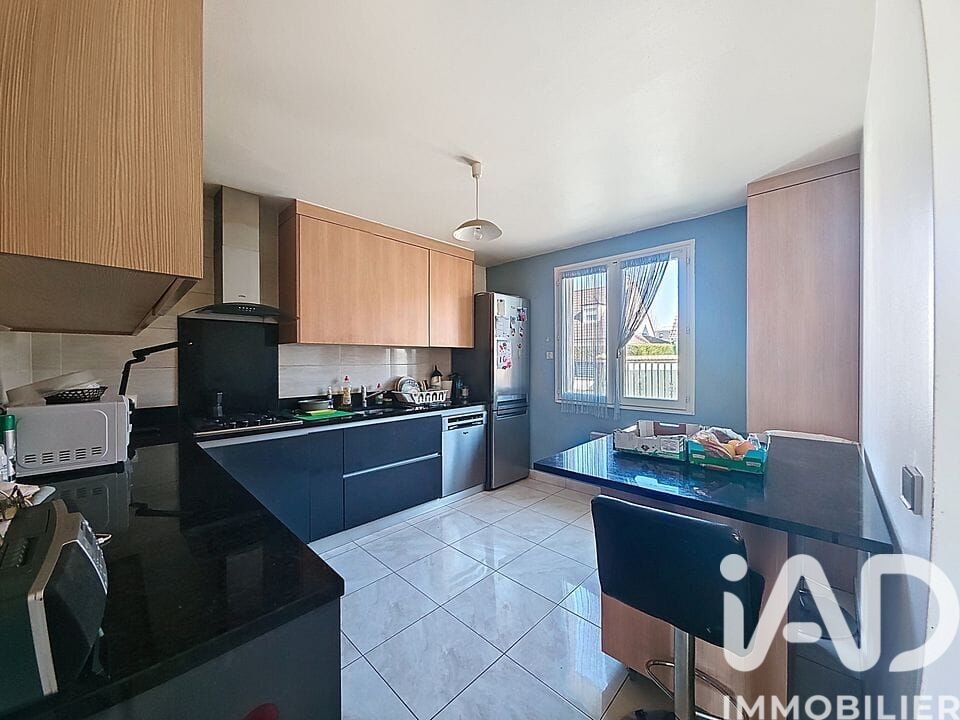 Vente Maison/villa 5 pièces - Photo 4