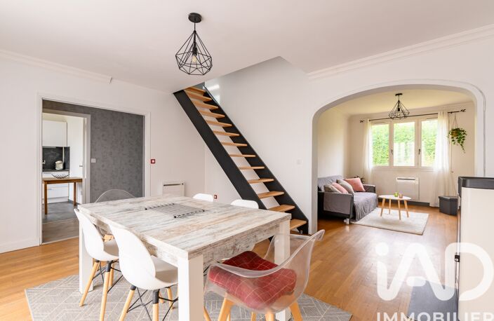 Vente Maison/villa 7 pièces — photo 2